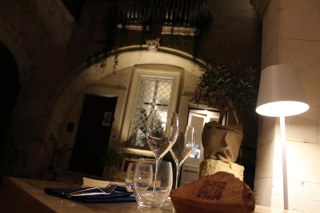 B&B Palazzo Sambiasi Lecce Exterior foto